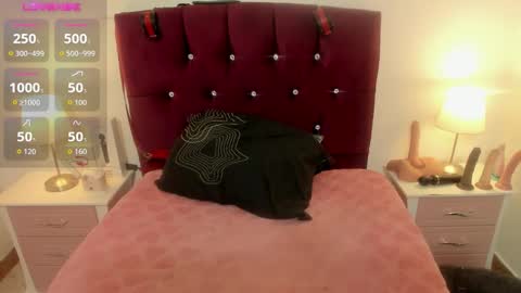 Snapshot of shara_beauty chatting on 10/08/25, 02:42 shara_beauty online show from 10/08/25, 02:42