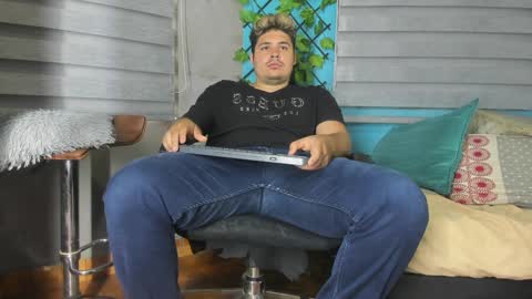 jhon deibyd online show from 01/07/25, 01:46