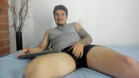 jhon deibyd online show from 06/25/26, 05:12