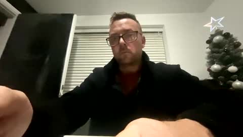 Sharksboy online show from 12/30/24, 06:53