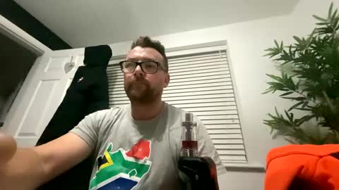 Sharksboy online show from 01/21/25, 05:16