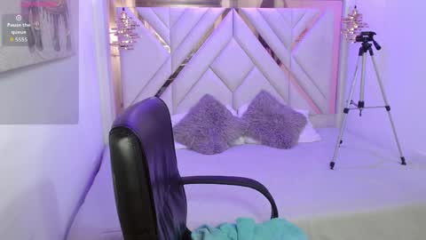 Sharllote online show from 06/01/26, 07:59