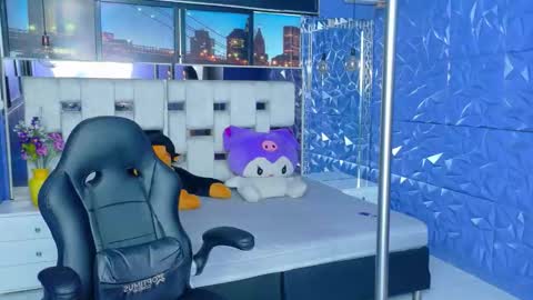 Sharlond online show from 04/05/26, 07:55