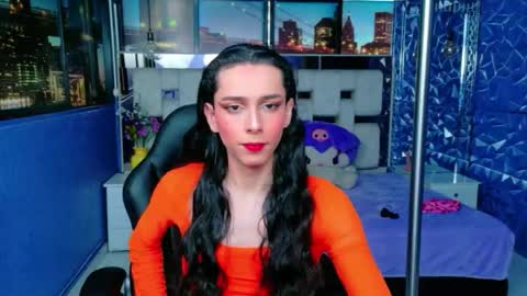 Sharlond online show from 04/15/26, 02:02