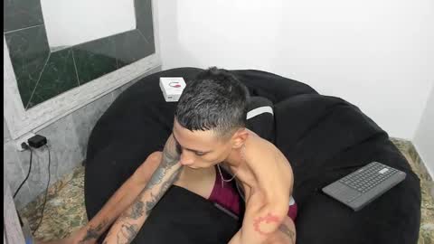 Sharlot07 online show from 03/06/25, 09:36