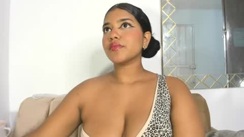 Sharlot online show from 04/14/26, 01:44