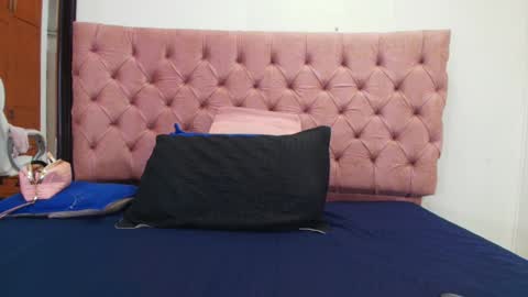 Sharlott online show from 01/16/25, 11:58