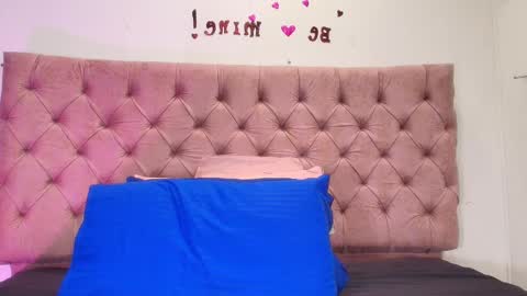 Sharlott online show from 02/13/25, 12:00