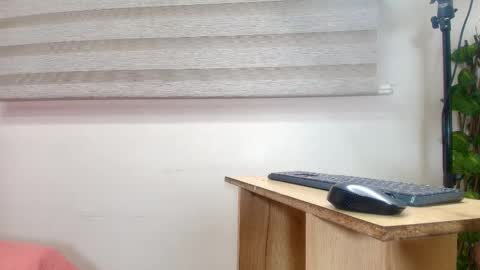 Sharlott online show from 02/14/25, 11:53