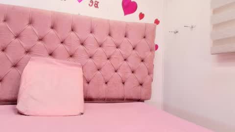 Sharlott online show from 03/08/25, 11:58