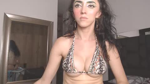 Sharlotte online show from 01/09/25, 12:35