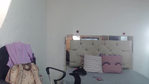 Sara online show from 01/16/25, 02:19