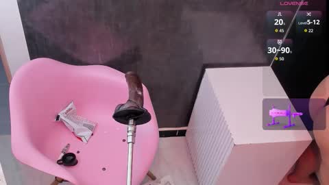 Snapshot of sharlotthe_bigass chatting on 02/16/26, 10:22 sharlotthe_bigass online show from 02/16/26, 10:22