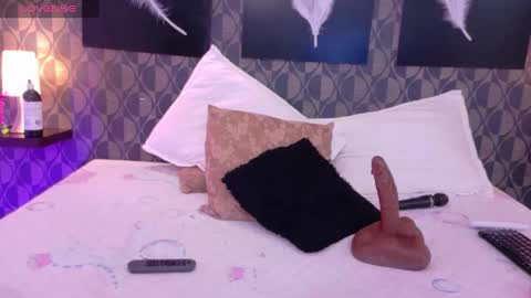 Sharom  online show from 01/25/25, 08:21