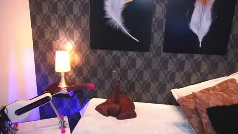 Sharom  online show from 02/10/26, 07:18