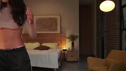 sharon baker online show from 11/04/25, 07:35