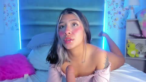 Sharon online show from 03/11/25, 03:12