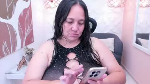 Snapshot of sharon_titts chatting on 07/10/26, 12:41 sharon online show from 07/10/26, 12:41