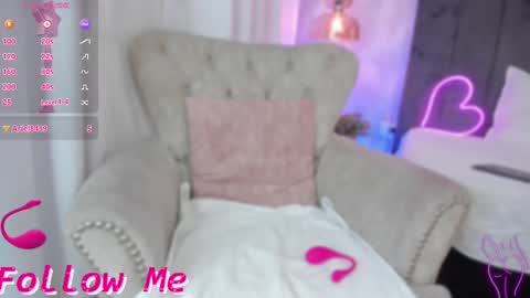 Sharon online show from 02/25/25, 06:58