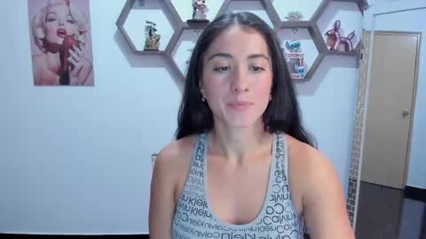 Snapshot of sharonsander1 chatting on 11/06/25, 10:21 Sharon online show from 11/06/25, 10:21