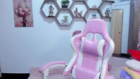 Sharon online show from 04/24/26, 11:18