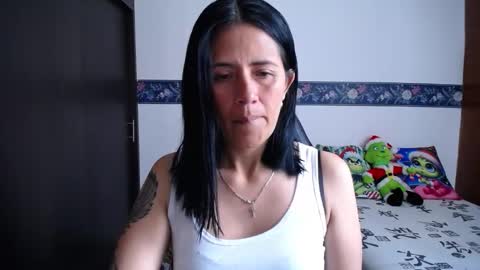 sharon online show from 11/26/25, 01:23