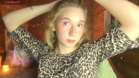 Shantall online show from 05/04/26, 03:46