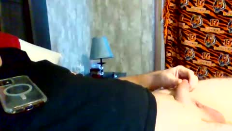 shaun_hatcher31 online show from 11/05/25, 04:18