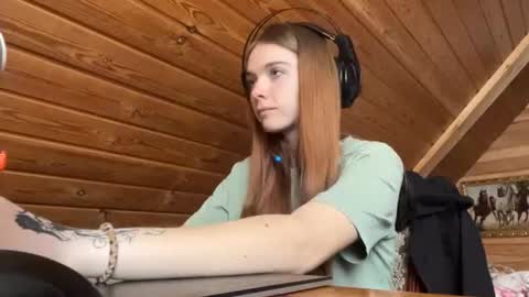 Maria online show from 06/19/26, 04:28