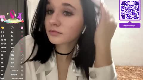 Snapshot of shawndanavin chatting on 10/24/25, 01:07 May online show from 10/24/25, 01:07