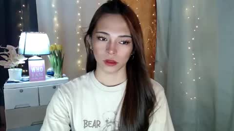 Snapshot of shawntel_cutiee chatting on 12/11/24, 01:58 shawniee 3 online show from 12/11/24, 01:58