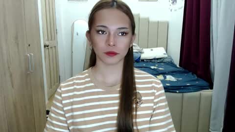 Snapshot of shawntel_cutiee chatting on 09/09/25, 02:22 shawniee 3 online show from 09/09/25, 02:22