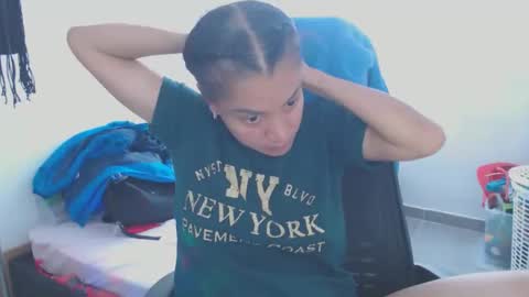 Shayna online show from 06/04/26, 07:42