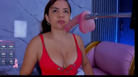 shayra_boobs2 online show from 02/11/26, 10:42