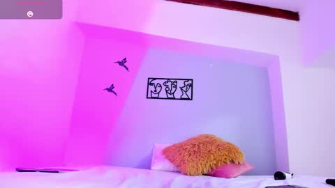 Shayra online show from 11/08/25, 01:06