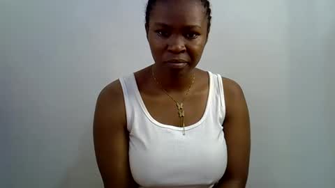 Snapshot of shazzypreety chatting on 02/14/26, 12:35 shazzypreety online show from 02/14/26, 12:35