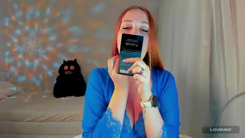 she_wolf1 online show from 04/15/26, 09:04