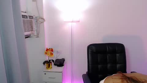 MY IG Shealana69 online show from 02/09/25, 08:02