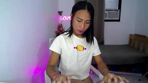 Snapshot of sheena_delight chatting on 11/10/25, 08:02 SHEENA online show from 11/10/25, 08:02