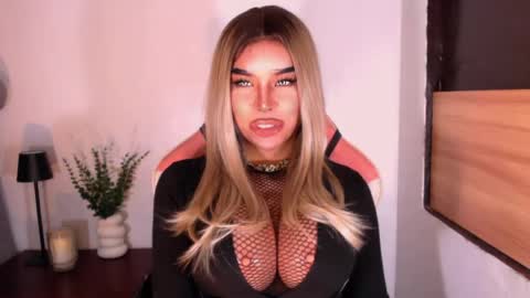sheenafrost online show from 05/28/26, 11:46