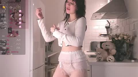 Chiara online show from 12/13/24, 12:20