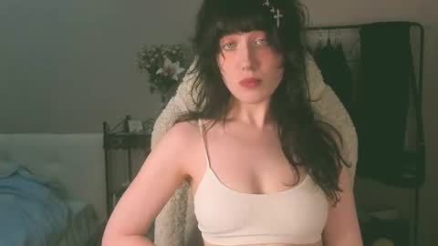 Chiara online show from 06/17/26, 04:30