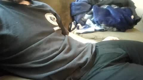 Snapshot of sheepydoggy45 chatting on 11/01/25, 05:37 sheepydoggy45 online show from 11/01/25, 05:37