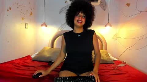 sheeylopez online show from 10/23/25, 02:22