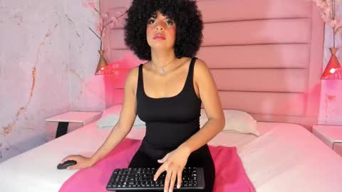 sheeylopez online show from 02/01/26, 03:05