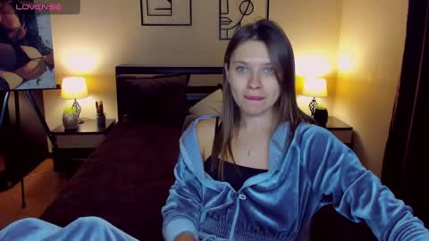 Alexis online show from 01/24/25, 09:28