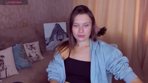 Alexis online show from 11/19/25, 08:25