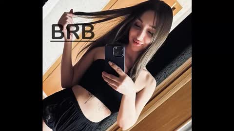 Snapshot of sheillawood chatting on 11/21/25, 12:32 sheillawood online show from 11/21/25, 12:32