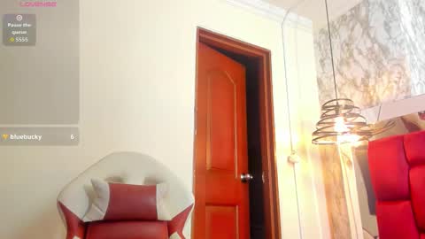 sheilly_brown online show from 12/05/25, 08:23