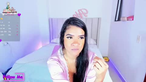 Danna   online show from 01/03/25, 03:49